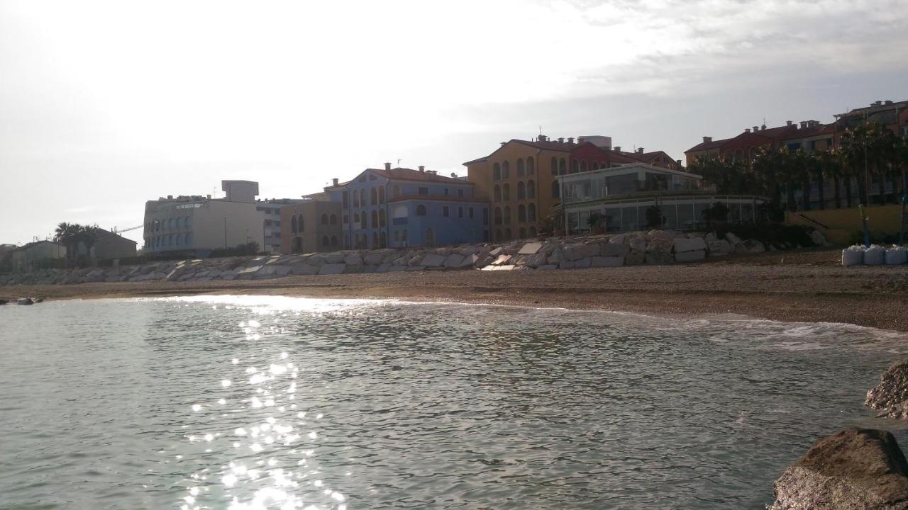 Amare Il Mare Apartment *